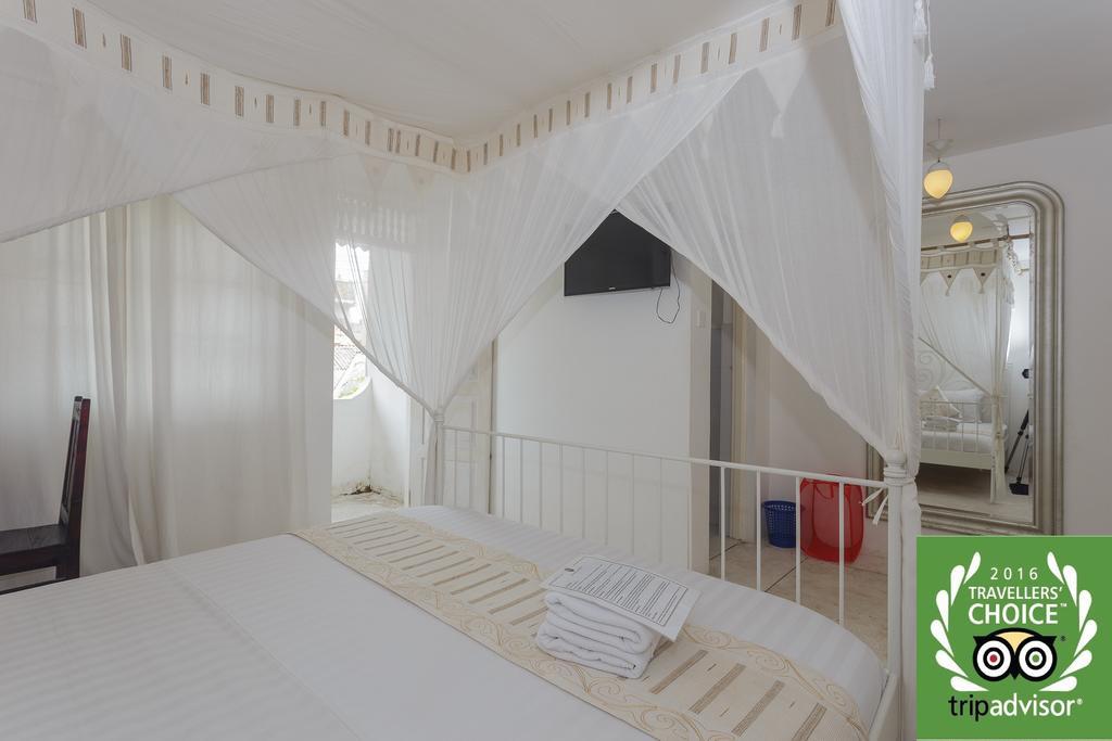 Villa Blanco Dehiwala-Mount Lavinia Exterior foto