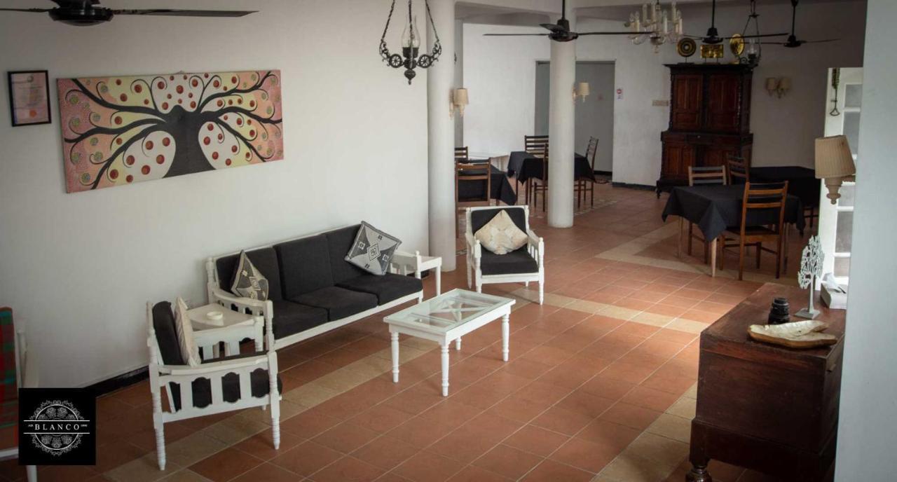 Villa Blanco Dehiwala-Mount Lavinia Exterior foto